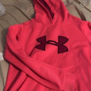 Small Link Under Armor hoodie